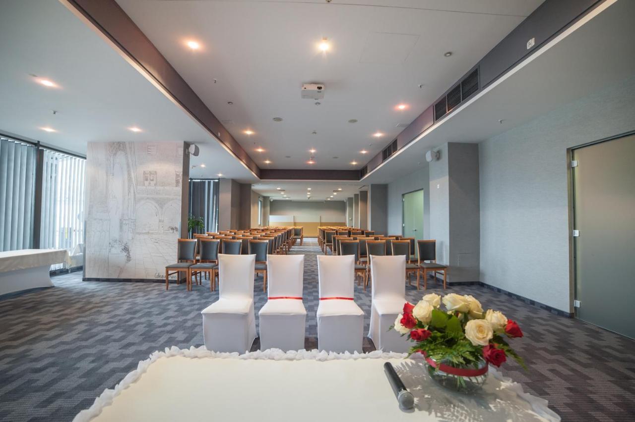 Express Krakow Hotel 外观 照片